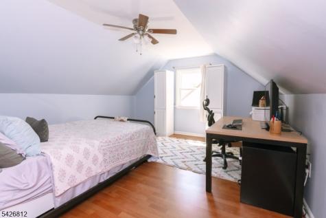 104 Hillcrest Terrace Roselle NJ 07203