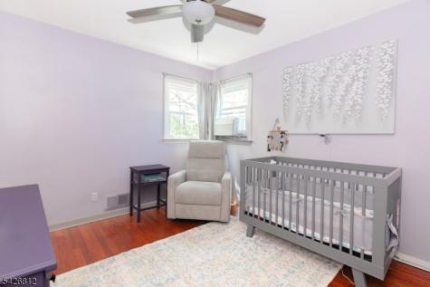 104 Hillcrest Terrace Roselle NJ 07203