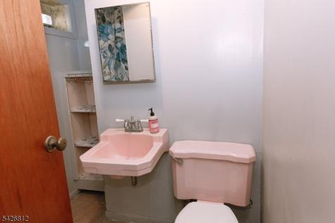 104 Hillcrest Terrace Roselle NJ 07203
