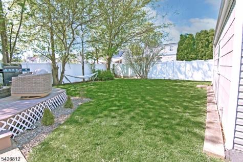 104 Hillcrest Terrace Roselle NJ 07203