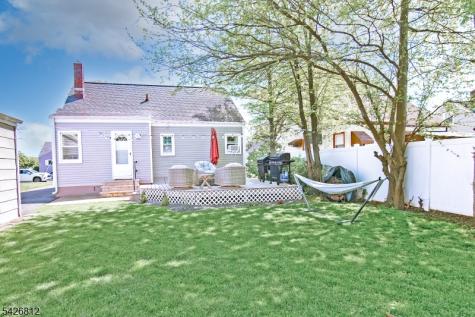 104 Hillcrest Terrace Roselle NJ 07203