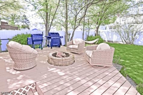 104 Hillcrest Terrace Roselle NJ 07203