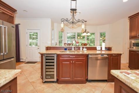 48 Ackerman Street Waldwick NJ 07463