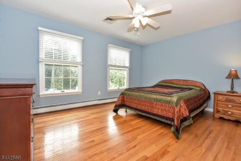 48 Ackerman Street Waldwick NJ 07463