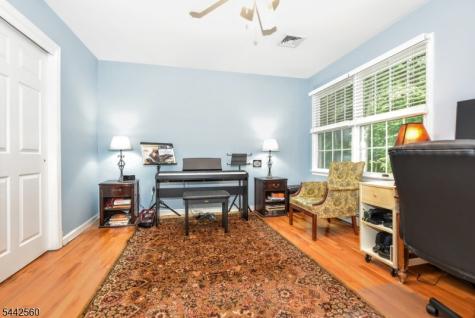 48 Ackerman Street Waldwick NJ 07463