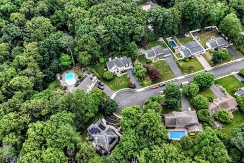 48 Ackerman Street Waldwick NJ 07463