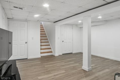 39 Glen Avenue Millburn NJ 07041
