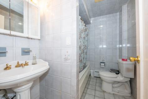 23 Frederick Place Hanover NJ 07927