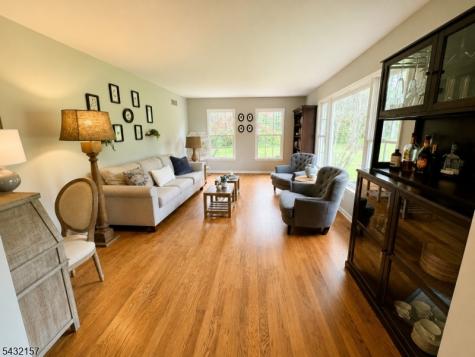 77 Plum Brook Road Raritan NJ 08822