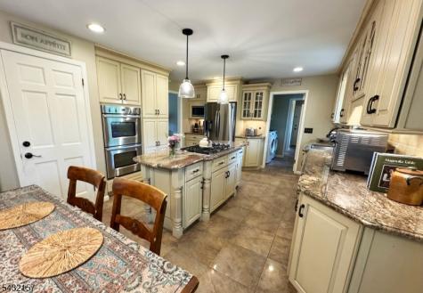 77 Plum Brook Road Raritan NJ 08822