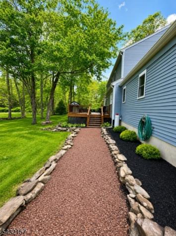 77 Plum Brook Road Raritan NJ 08822