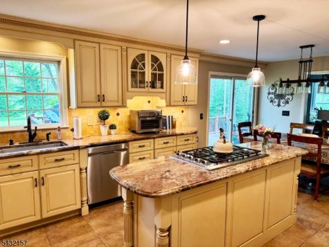 77 Plum Brook Road Raritan NJ 08822