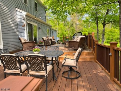 77 Plum Brook Road Raritan NJ 08822
