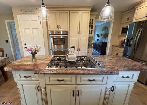 77 Plum Brook Road Raritan NJ 08822