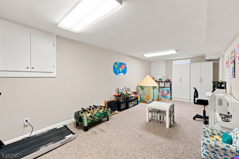 2697 Woodbridge Avenue Edison NJ 08817
