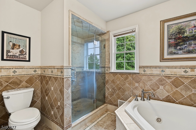 6 Varnon Court Hillsborough NJ 08844