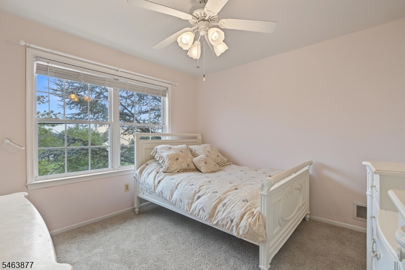 6 Varnon Court Hillsborough NJ 08844