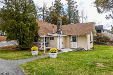 213 Otterhole Road West Milford NJ 07480