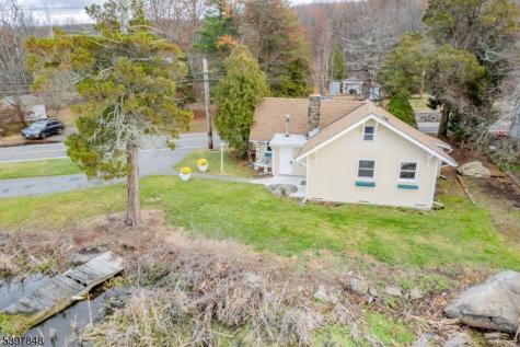 213 Otterhole Road West Milford NJ 07480
