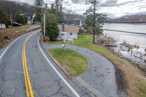213 Otterhole Road West Milford NJ 07480