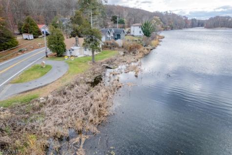 213 Otterhole Road West Milford NJ 07480
