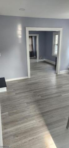 530 Drake Avenue Roselle NJ 07203