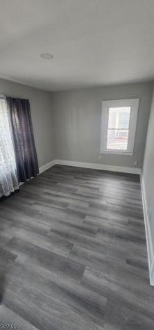 530 Drake Avenue Roselle NJ 07203