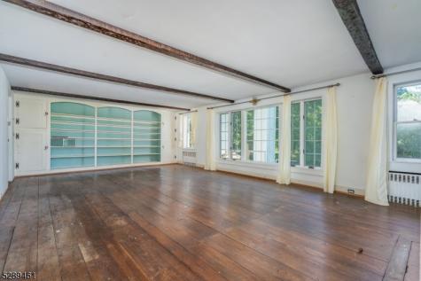 2 Dutch Hill Road Hampton NJ 08827