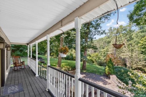 123 Vail Road Knowlton NJ 07832