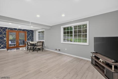 123 Vail Road Knowlton NJ 07832