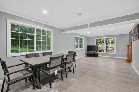 123 Vail Road Knowlton NJ 07832
