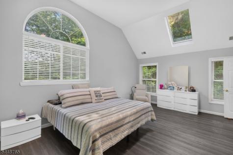 123 Vail Road Knowlton NJ 07832