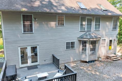 123 Vail Road Knowlton NJ 07832