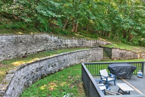 123 Vail Road Knowlton NJ 07832