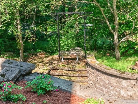 123 Vail Road Knowlton NJ 07832