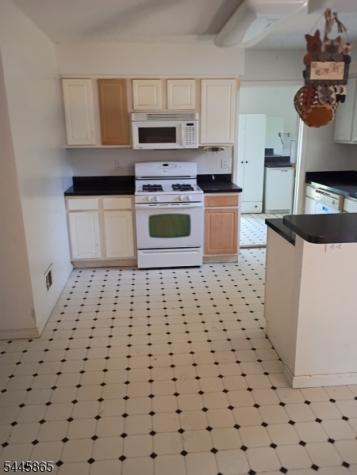 9 Nautilus Boulevard Lacey NJ 08731