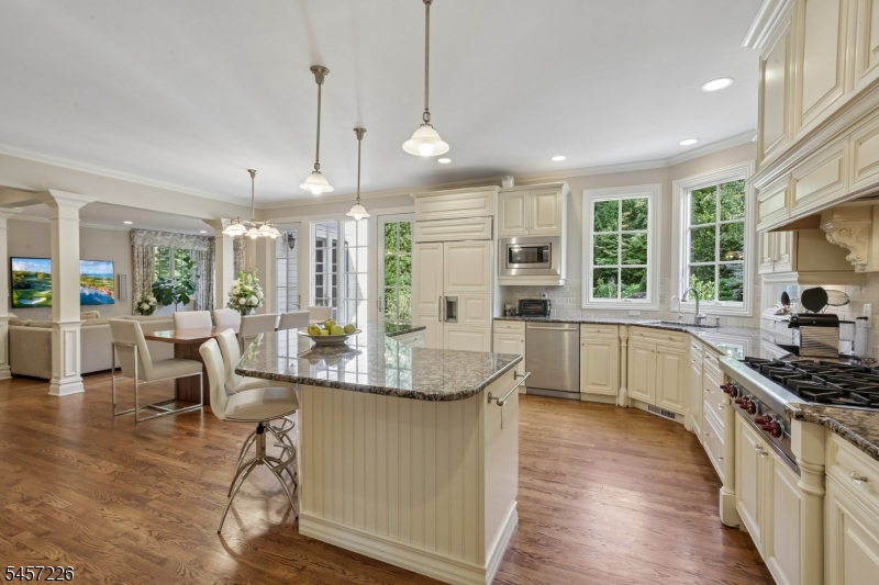 41 Van Cortland Way Bernards NJ 07920