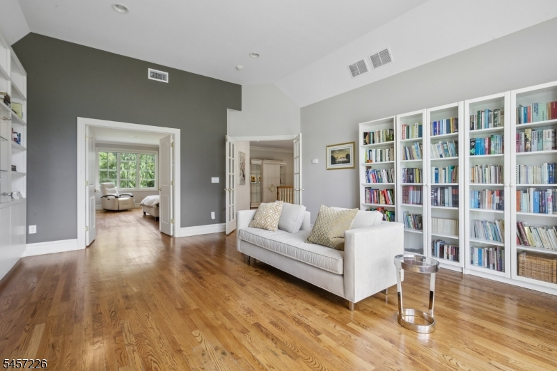 41 Van Cortland Way Bernards NJ 07920