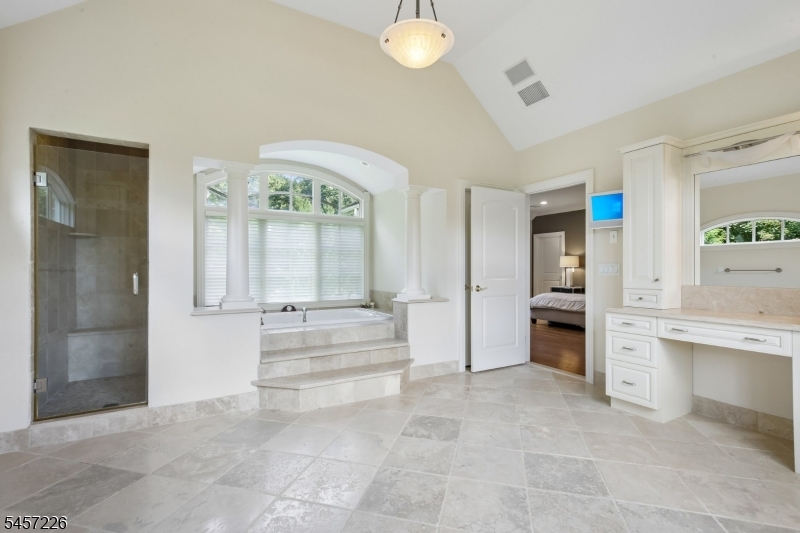 41 Van Cortland Way Bernards NJ 07920