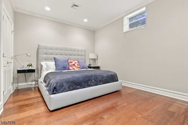 41 Van Cortland Way Bernards NJ 07920