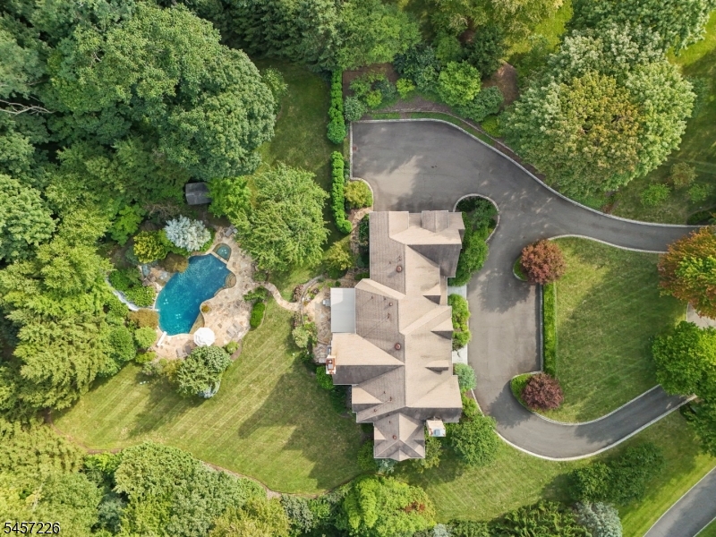 41 Van Cortland Way Bernards NJ 07920