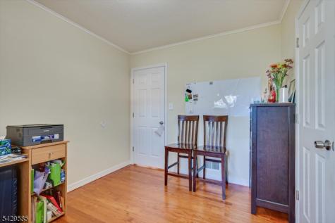 174 Runyon Avenue Franklin NJ 08873