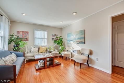 174 Runyon Avenue Franklin NJ 08873