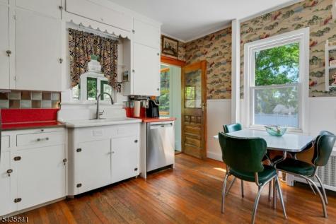 331 Chestnut Street Long Hill NJ 07980