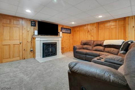 331 Chestnut Street Long Hill NJ 07980