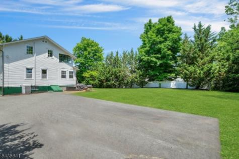 331 Chestnut Street Long Hill NJ 07980