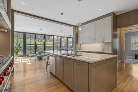 270 Up Mountain Avenue Montclair NJ 07043