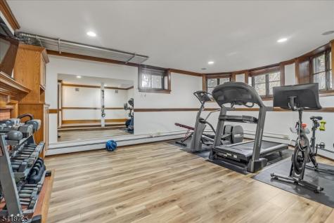 270 Up Mountain Avenue Montclair NJ 07043