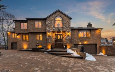 512 Van Bussum Avenue Garfield NJ 07026