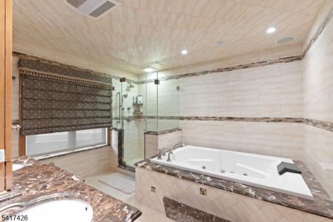 512 Van Bussum Avenue Garfield NJ 07026